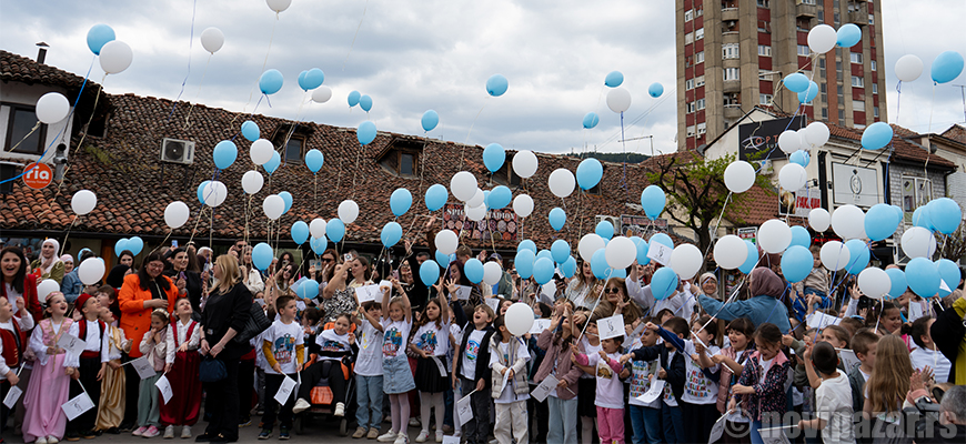 Шаренило и дечји осмеси обележили почетак прославе 565. рођендана Новог Пазара