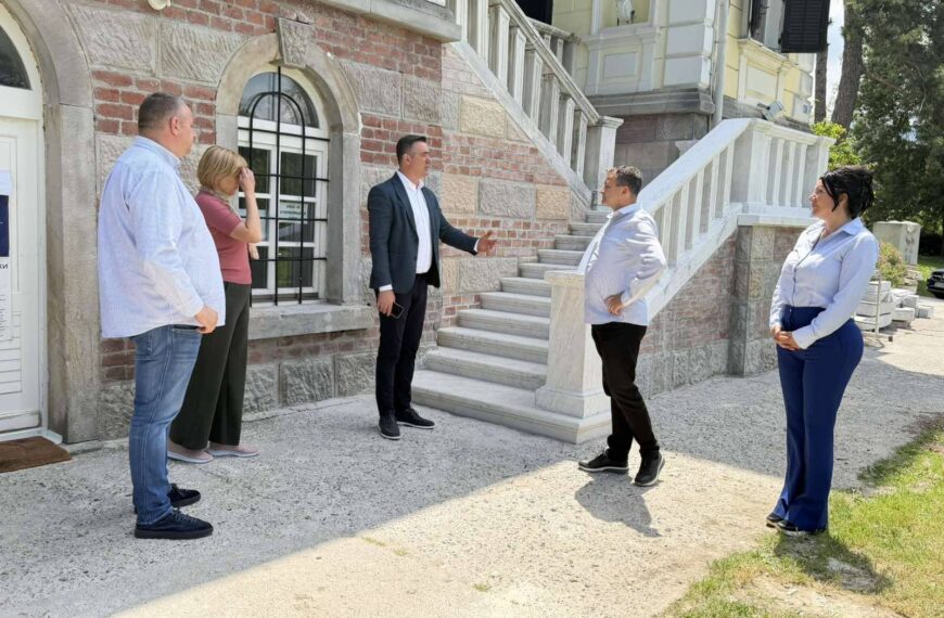 Обновљено степениште Замка Белимарковић омогућава безбеднији приступ једном од симбола Врњачке Бање