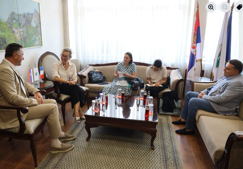 Француска заинтересована за јачање сарадње са Новим Пазаром