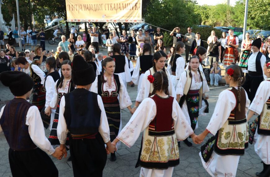 Традиција на сцени у Рибници: Одржана 11. Смотра народног стваралаштва